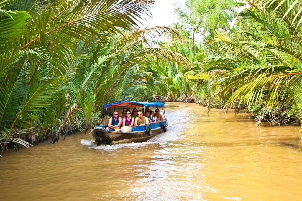 Southern Vietnam Tour 4 Days