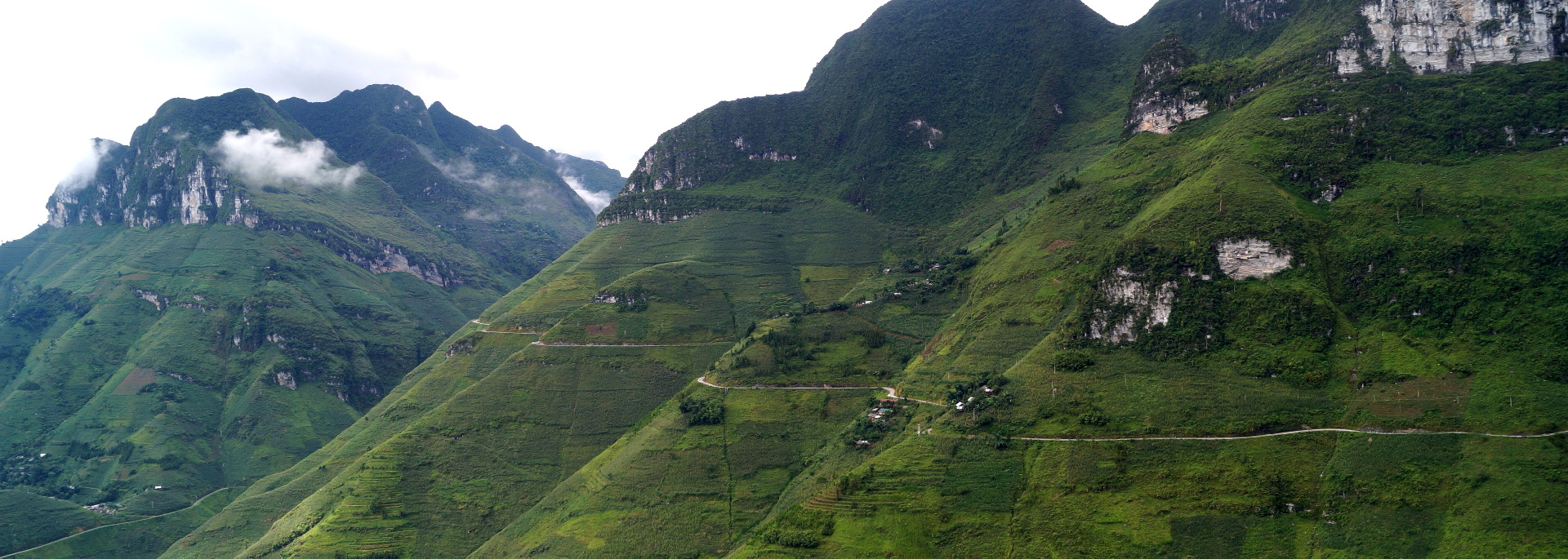 Epic Northeast Vietnam Tour 7 Days: Ha Giang, Dong Van, Meo Vac, Bac Lao, Cao Bang & Ba Be Adventure