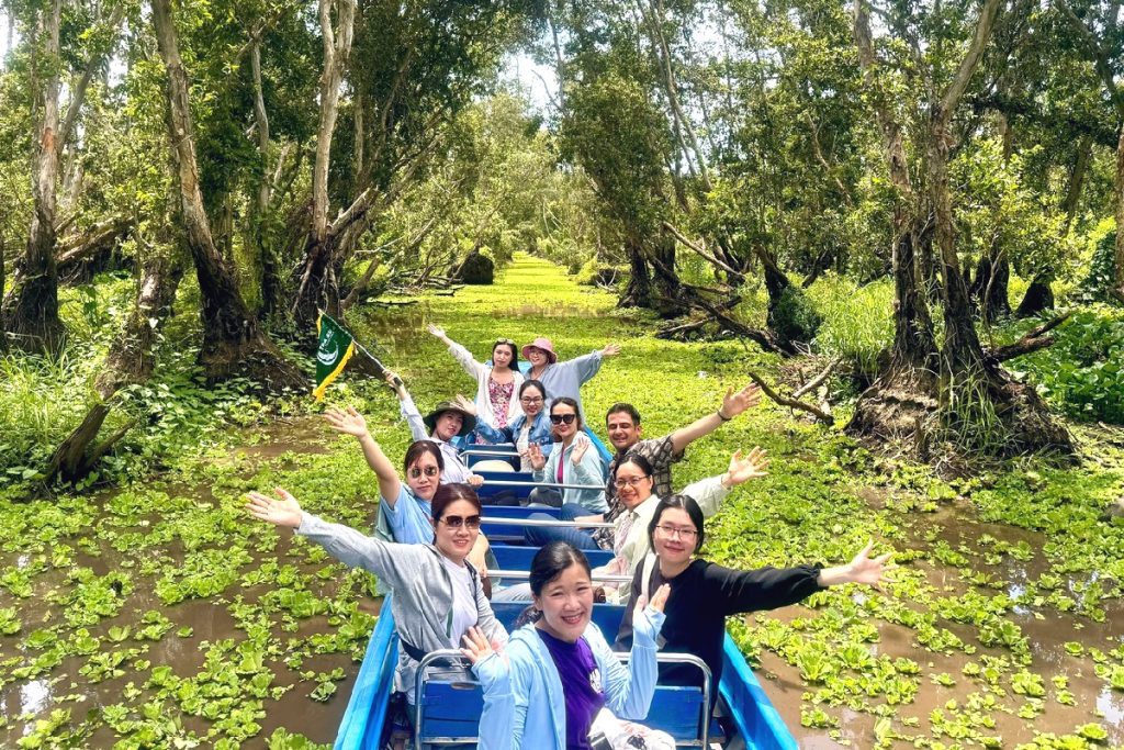 Saigon – Mekong Delta Discovery Tour 6 Days